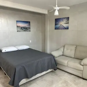 https://apartamento-na-praia-do-campeche.santa-catarina-brasil.com