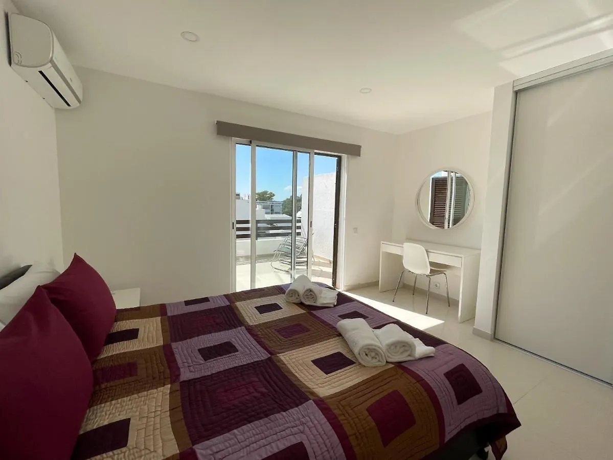 Casa Rosa - Vilamoura 0*,